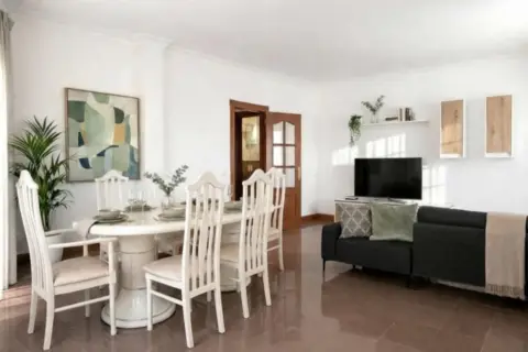 Casa pareada en Casco Urbano