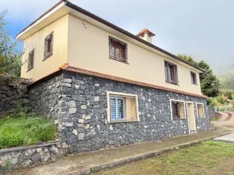Casa en Montaña-Zamora-Cruz Santa-Palo Blanco