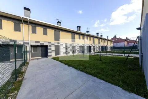 Chalet en Paseo Río Robo