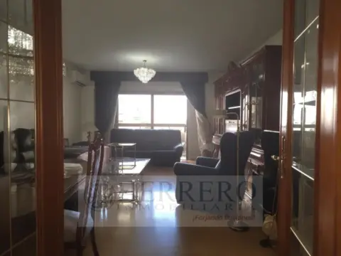 Piso en Carrer Magistrat Català