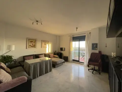 Ático en calle Hermanas Mirabal