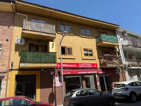 Dúplex en Avenida de Los Voluntarios