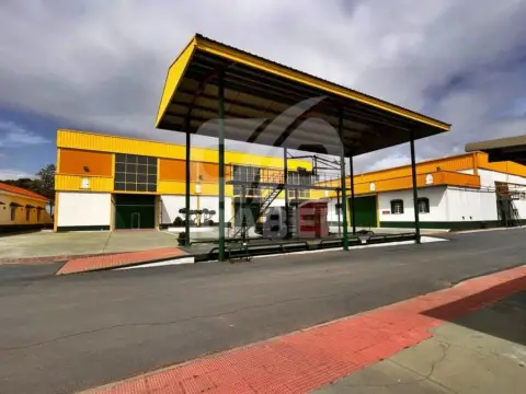 Nave industrial en Yuncos
