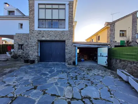 Chalet en calle Cañada Blanca Reven