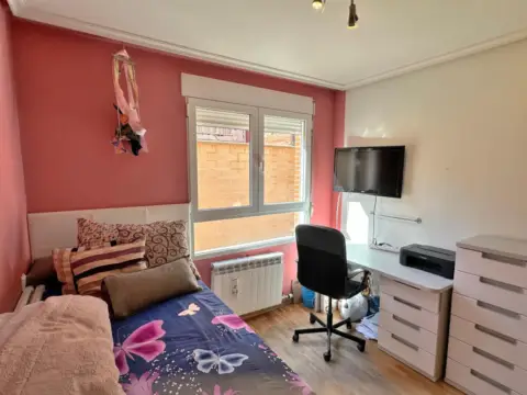 Piso en calle de la Golondrina