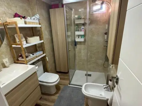 Piso en calle -