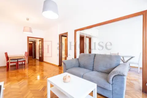 Piso en Carrer de los Castillejos