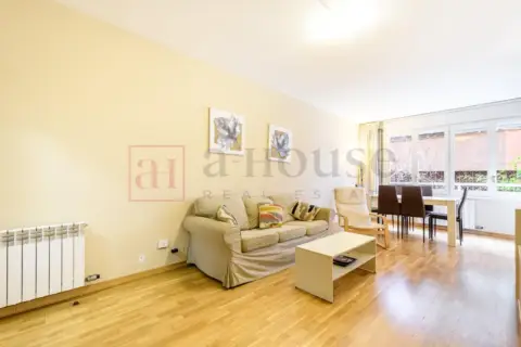 Piso en Carrer de Llorens i Barba