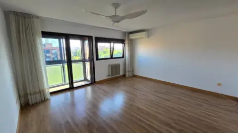 Piso en Travesía de la Cañada