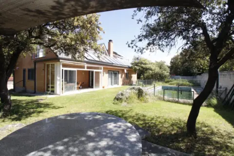 Chalet en Las Zorreras - Monte Encinar