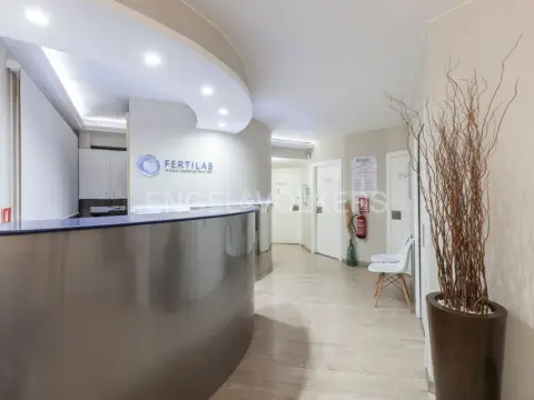Local comercial en Via Augusta, 249