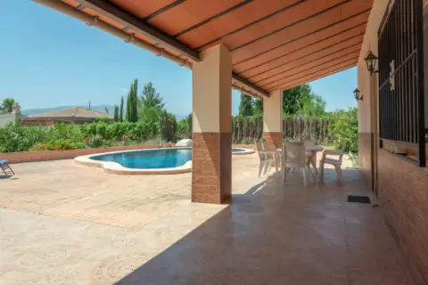 Casa en calle Pantano de La Pedrera