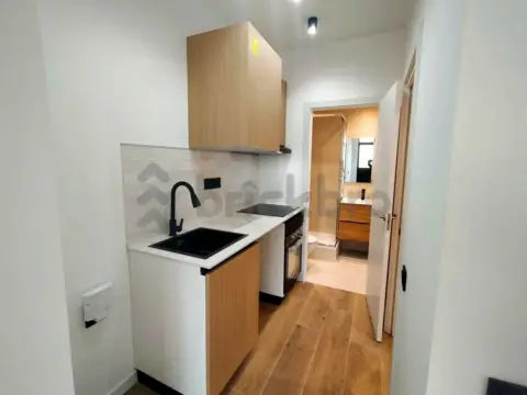 Estudio en Carrer de Palomar