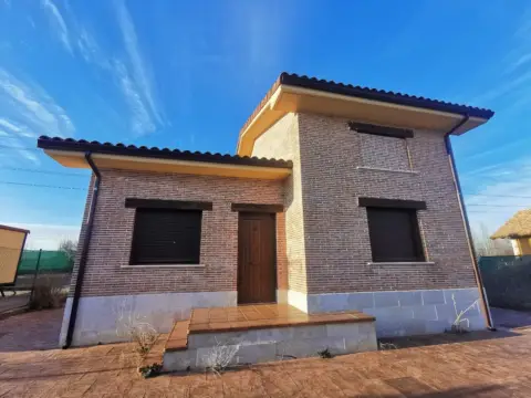 Chalet en Grijota