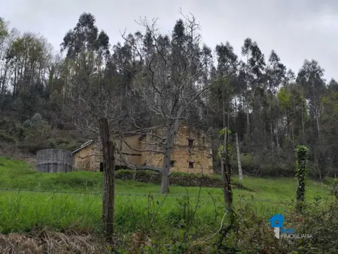 Finca rústica en Barrio Rasines