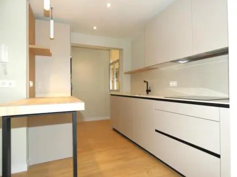 Piso en calle de San Pedro