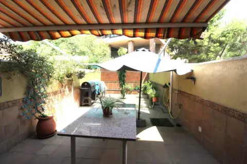 Casa adosada en Estació del Nord-Estació de França