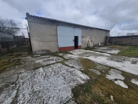 Terreno en Camino Palomares, 212