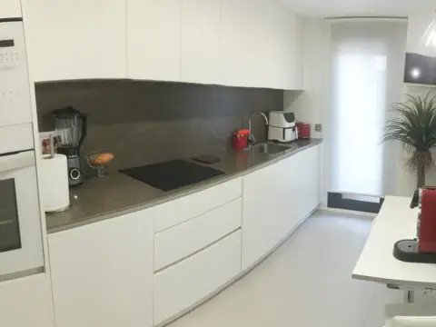 Piso en Avenida del Barón de Warsage