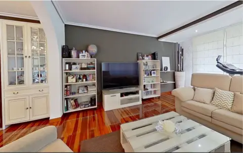 Piso en Avenida de la Baja Navarra, 8