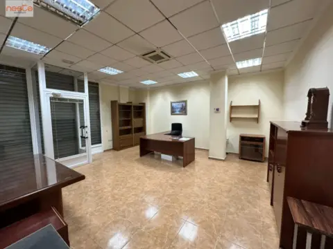Local comercial en Alameda Cervantes - El Gato