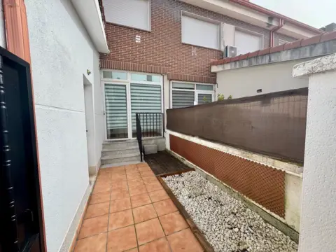 Casa adosada en calle de Sanson Carrasco