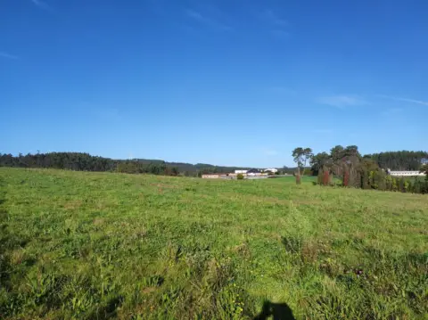 Terreno en Avenida de Santiago, 22