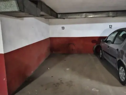 Garaje en calle de Peñalba, 4