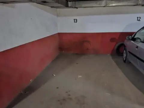 Garaje en calle de Peñalba, 4
