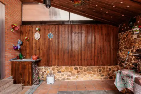 Casa pareada en calle el Cuesto