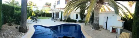 Chalet en Oliva Nova