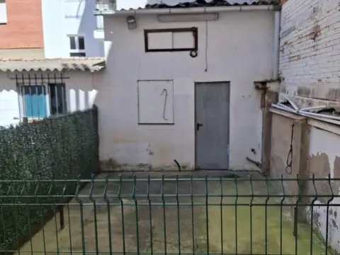 Piso en calle de los Reyes Católicos