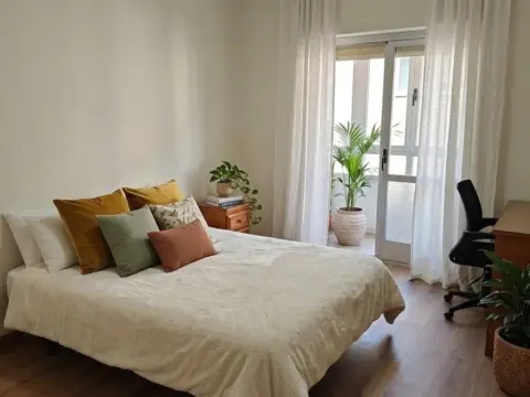 Piso en calle de La Bañeza, 28