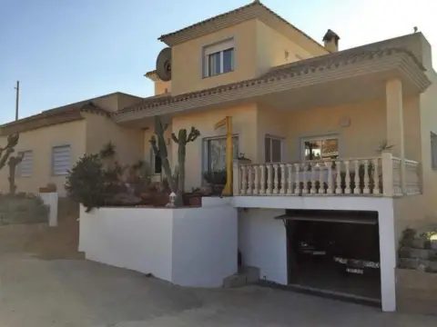 Chalet en calle Chalet/Villa los Belones Las Barracas Ref, nº 184