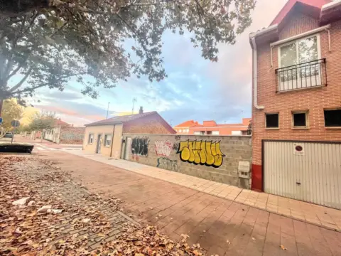 Terreno en Cañada Real, 107