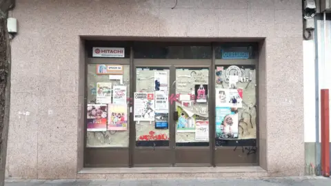 Local comercial en Avenida de España, 12