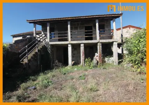 Casa en Vilar de Astrés - Palmés - Arrabaldo