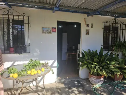 Terreno en calle de los Almendros