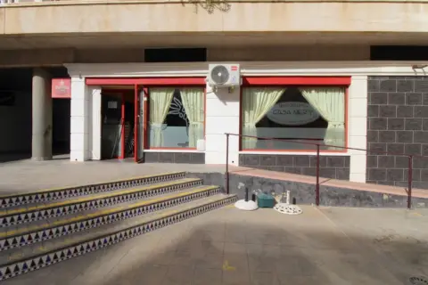 Local comercial en calle del Mar Báltico, 18