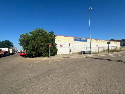 Nave industrial en calle de los Agricultores