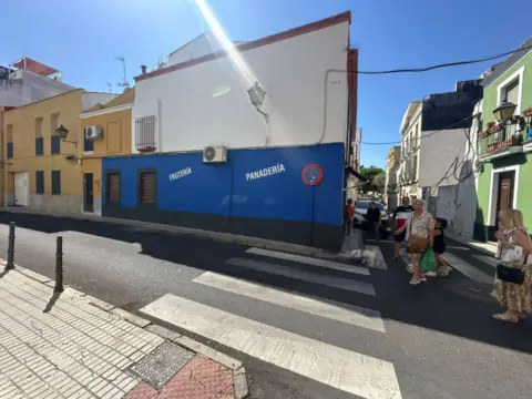 Local comercial en Sta. Marina