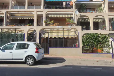 Apartamento en Avenida de Diego Ramírez Pastor, 241