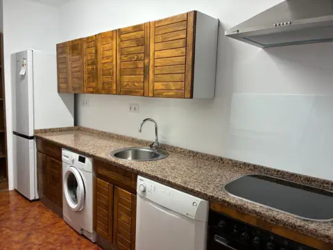 Piso en Luis Montoto - Santa Justa