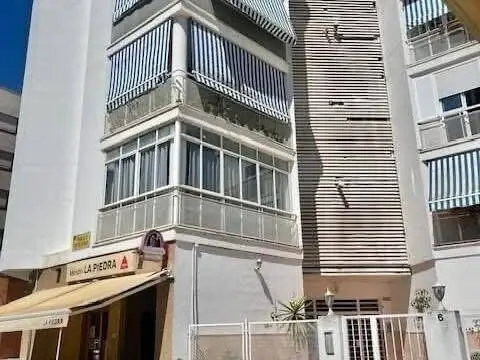 Piso en Huerta Rosales - Valdepasillas