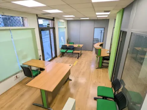 Local comercial en Plaza del Primero de Mayo