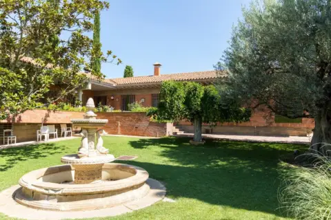 Chalet en calle del Río Jalón