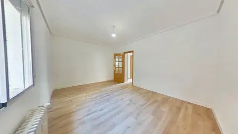 Piso en Cuatro Caminos