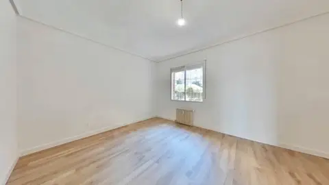 Piso en Cuatro Caminos