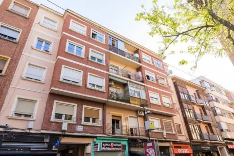 Piso en calle de las Delicias, 51