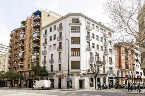 Piso en calle de Hernán Cortés, 7